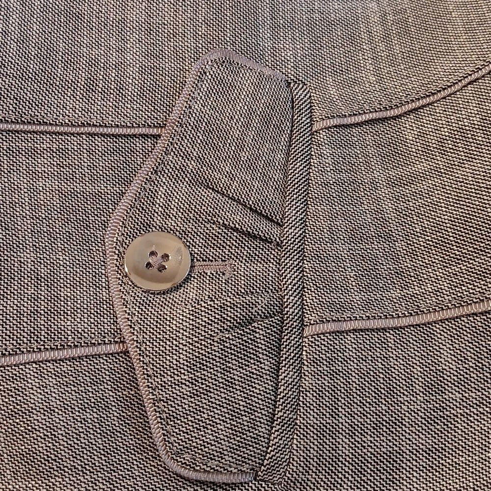 White House Black Market Two-Piece Suit. Career. Professional - Picture 11 of 12